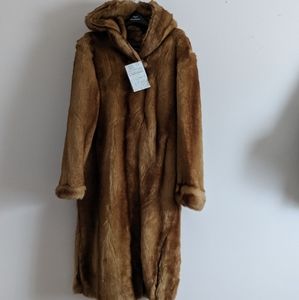 NEW! DENNIS BASSO FUR COAT SIZE XL